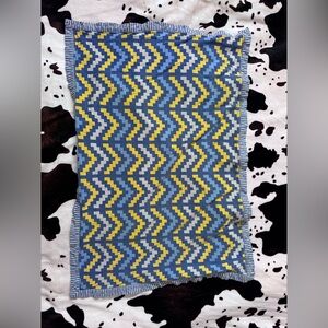 Chevron Patterned Kids Blanket - Blue and Yellow